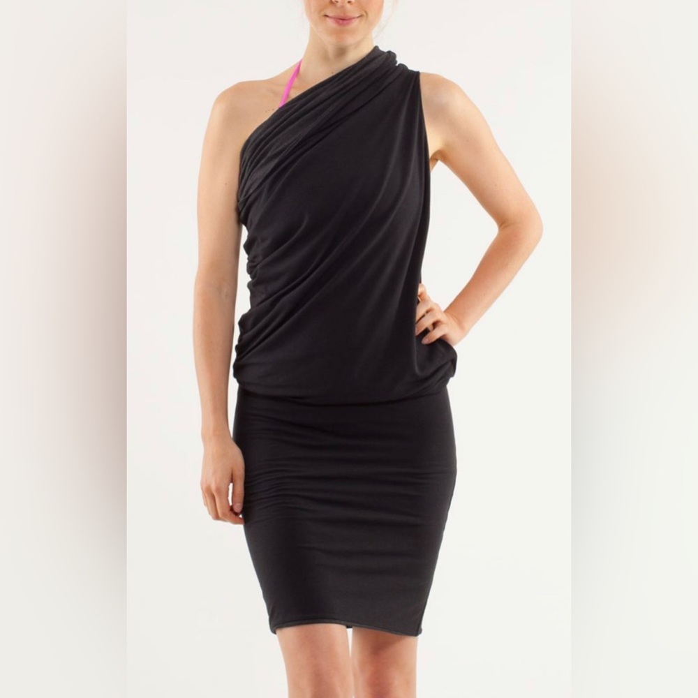 Lululemon Athletica cover it all dress
